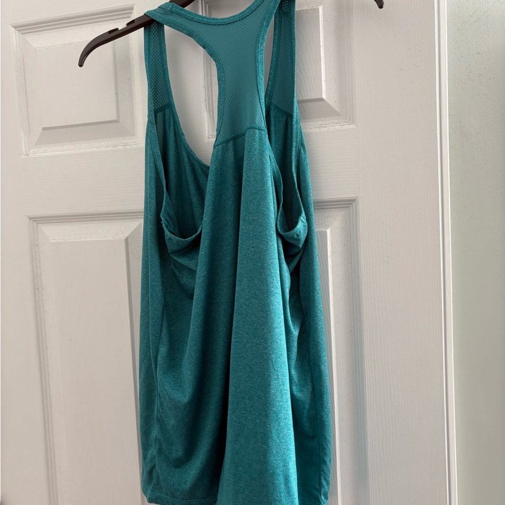 Tank top - Picture 3 of 3